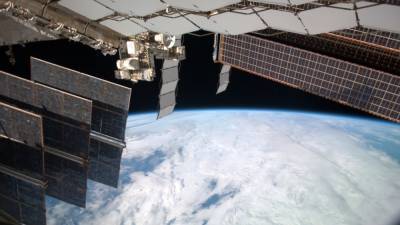 Космонавты с МКС записали видеопоздравление с 9 Мая жителям Земли
