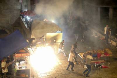 Арабские беспорядки в Старом городе: полиция примела водометы и вакуумные гранаты