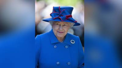 Королева Великобритании отменила празднование Дня Победы