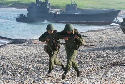 Адмирал ВМС США Ставридис: «Русские быстро сокрушат украинцев, а у НАТО не будет возможности быстро прийти на помощь»