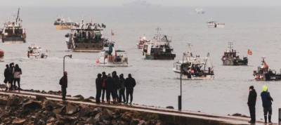 Франция угрожает Британии санкционными мерами из-за спора о рыболовстве