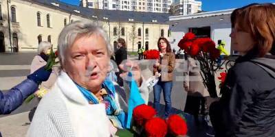 На День Победы 9 мая 2021 в Киеве женщины спели Катюшу на русском - Видео - ТЕЛЕГРАФ