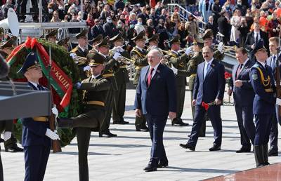 Лукашенко: чем дальше уходят в историю события ВОВ, тем величественнее встает перед нами подвиг наших дедов
