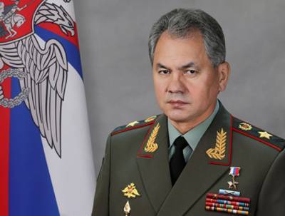 Министр обороны России поздравил военнослужащих и ветеранов с Днем Победы