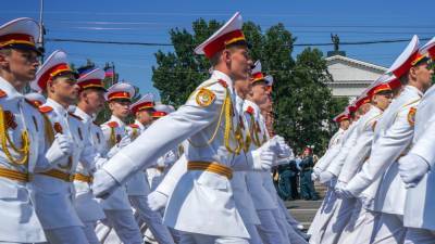 Парад в честь 76-й годовщины Победы в Великой Отечественной войне прошел в Донецке