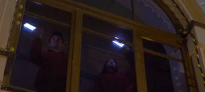 Власти Карелии предлагают подойти с фонариком к окну в честь Победы