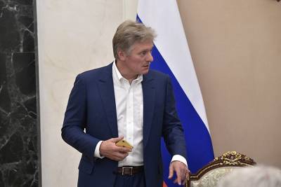 Песков объяснил слова президента РФ на параде про «недобитых карателей»