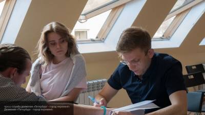 Патриотичная молодежь отказывается покидать Новосибирск и хочет "поднять родной край"