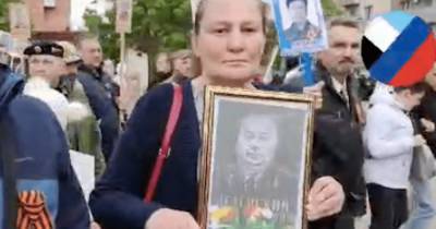 Монтян гуляла по оккупированному Донецку с портретом деда Зеленского (видео)
