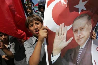 Бесноватый Эрдоган вновь напал на Израиль из-за беспорядков в Иерусалиме
