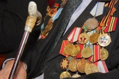 Тружеников тыла в посёлке Куанда поздравили с Днём Победы премиями в 10 тысяч рублей