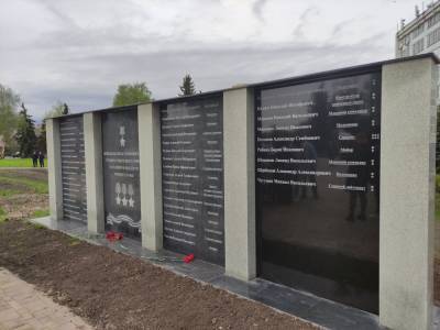 Новые имена героев появились на площади Славы в Сормовском районе