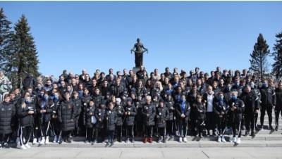 Пискаревский мемориал посетили футболисты «Зенита»
