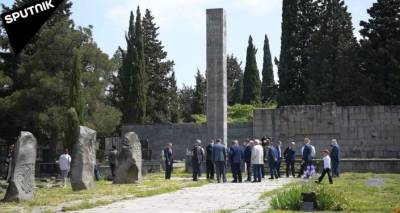 День Победы в Грузии: память павших почтили 9 мая на воинском кладбище в Тбилиси