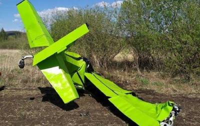 Два человека погибли при жесткой посадке угнанного самолета в Татарстане