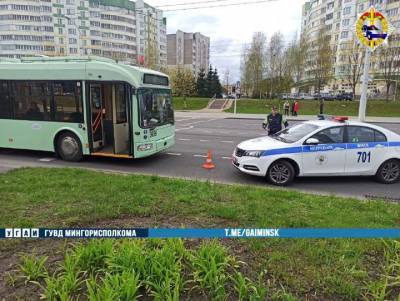 Троллейбус сбил мужчину на Рафиева в Минске