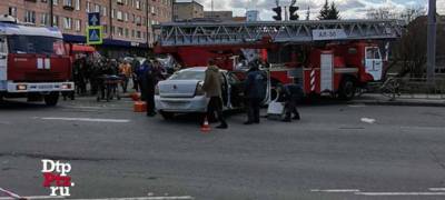 Опубликованы кадры с места аварии с участием пожарной машины в Петрозаводске (ФОТО)