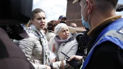 "Слава Новороссии!": В Одессе на Аллее Славы выкрикивали сепаратистские лозунги – видео