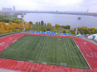 В понедельник смоленские футболисты сыграют на «Янтаре»