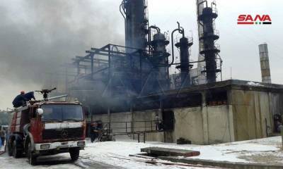 На нефтеперерабатывающем заводе Сирии вспыхнул пожар из-за утечки раскаленного масла: фото
