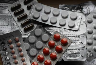 Петербургские эксперты оценили идею запрета продажи лекарств детям