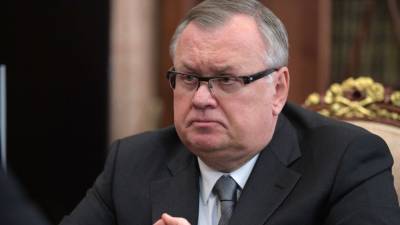 Глава ВТБ Костин не верит в отключение России от SWIFT