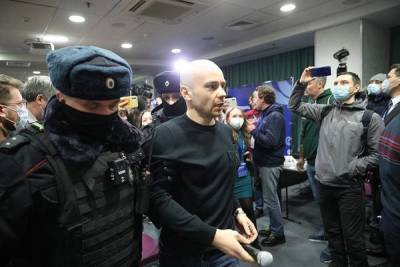 Задержанного в Пулково экс-главу «Открытой России» Пивоварова отправят в Краснодар
