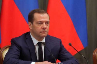 Медведев: Запад повел себя глупо в ситуации с Крымом