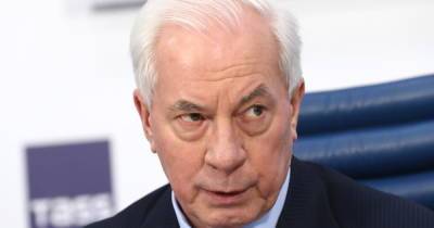 Экс-премьер Украины раскрыл план Зеленского по расправе над Донбассом