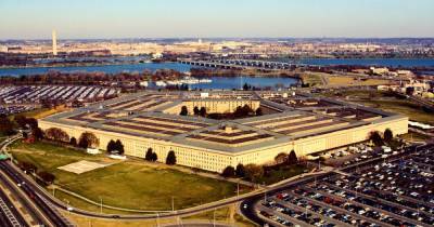 Ллойд Остин - Шеф Пентагона заявил о неуязвимости армии США с трансгендерами - ren.tv - Вашингтон