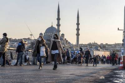 В Турции начался второй этап ослабления введенных из-за пандемии ограничений