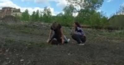 На Урале семиклассницы избили сверстницу и выложили видео в Сеть