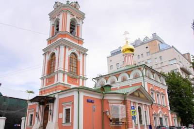 Храм Воскресения Словущего на Успенском Вражке отреставрируют к концу 2022 года