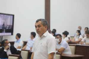 Замхокима поплатился зарплатой за срыв собрания специалистов в Кашкадарье