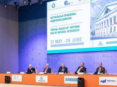 Ректор Горного Владимир Литвиненко: В основе глобального топливно-энергетического баланса еще долгое время будут лежать углеводороды