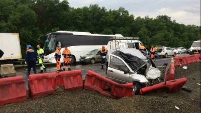 Три человека погибли в ДТП на трассе «Дон» в Ростовской области