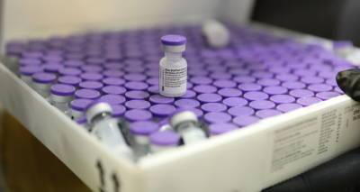 Еврокомиссия разрешила прививать детей от 12 лет вакциной Pfizer