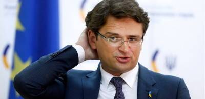 После кукиша НАТО украинский министр закатил истерику
