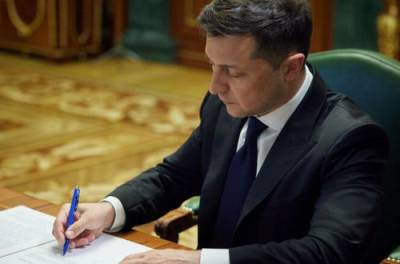 Зеленский назначил экс-посла Украины Сибигу замглавы ОП