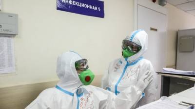 Коронавирусом в России за сутки заразились 9500 человек