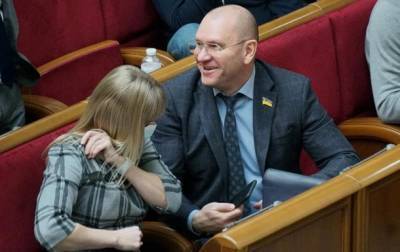 В Раде объявили об исключении Шевченко из фракции Слуга народа