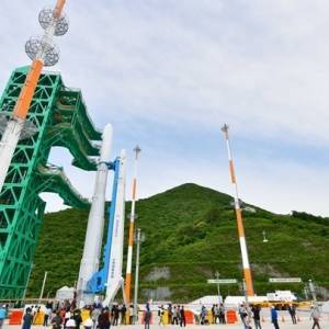 В Южной Корее показали свою первую ракету. Фото