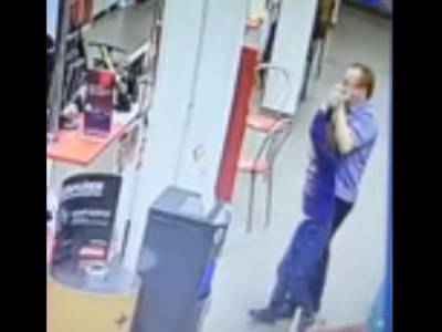Охранник «М.Видео» во Владивостоке пнул и скрутил ребенка, потрогавшего смартфон