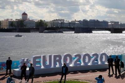 Румыния озвучила правила въезда для украинцев, которые хотят стать зрителями на Евро-2020