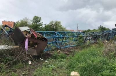 В Черновцах рухнул кран на стройплошадке: есть пострадавший