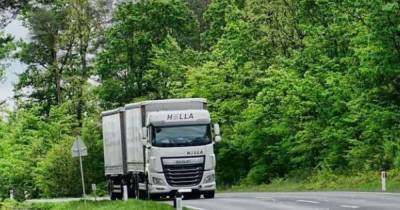 С сегодняшнего дня в Украине ограничили движение грузовиков