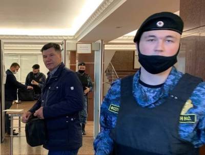 Экс-начальника тюменской полиции генерала Алтынова приговорили к штрафу вместо срока