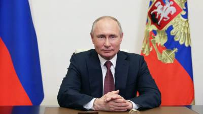 Путин заявил о постепенном выходе России из пандемии коронавируса
