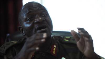 В Уганде совершено покушение на бывшего командующего армией