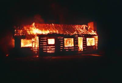Следователи проверят обстоятельства пожара в Лесколово